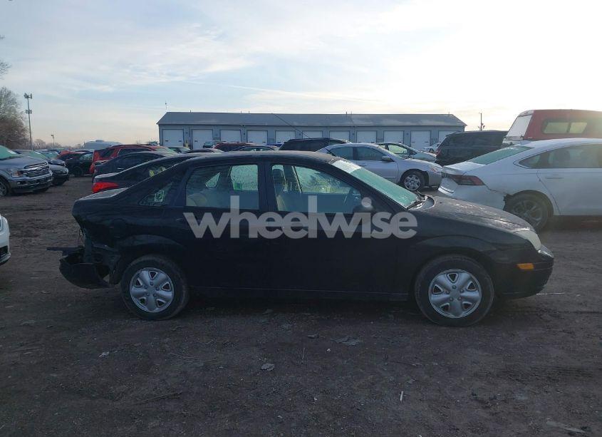 Photo 13 of 2006 Ford Focus ZX4 (VIN 1FAFP34N26W114641)