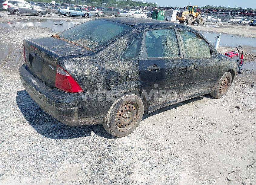 Photo 4 of 2006 Ford Focus ZX4 (VIN 1FAFP34N26W126644)