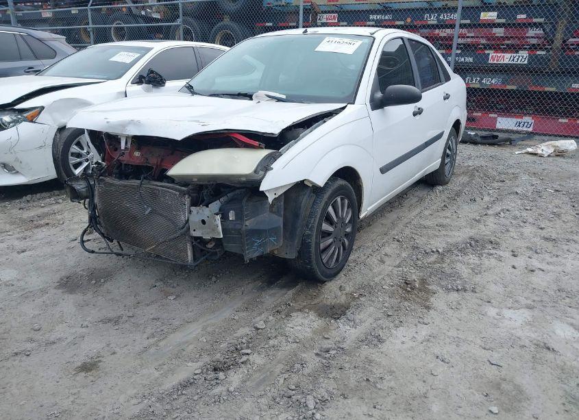 Photo 2 of 2006 Ford Focus ZX4 (VIN 1FAFP34N26W207143)