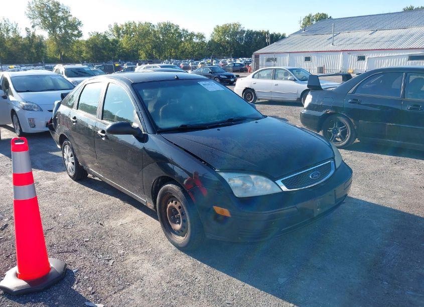 2006 Ford Focus ZX4 (VIN 1FAFP34N26W221866) main photo
