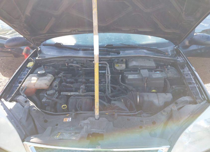 Photo 10 of 2006 Ford Focus ZX4 (VIN 1FAFP34N26W221866)