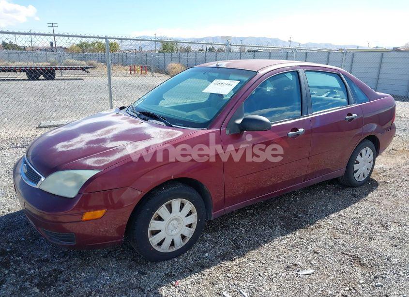 Photo 2 of 2006 Ford Focus ZX4 (VIN 1FAFP34N26W256729)