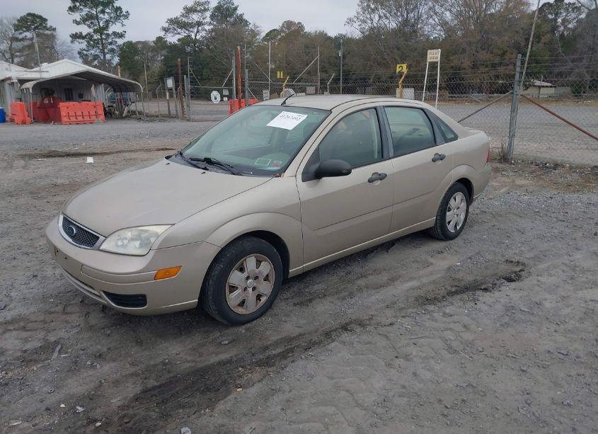 Photo 2 of 2007 Ford Focus S/SE/SES (VIN 1FAFP34N27W186036)