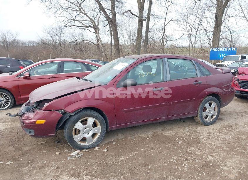 Photo 15 of 2007 Ford Focus S/SE/SES (VIN 1FAFP34N27W225823)