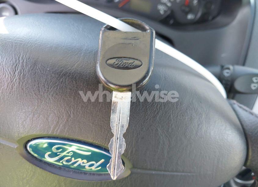 Photo 11 of 2007 Ford Focus S/SE/SES (VIN 1FAFP34N27W237230)