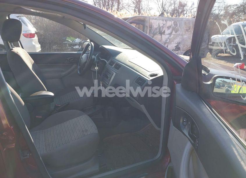 Photo 5 of 2007 Ford Focus S/SE/SES (VIN 1FAFP34N27W237230)