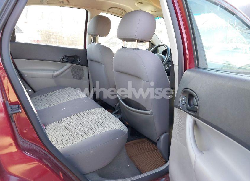 Photo 8 of 2007 Ford Focus S/SE/SES (VIN 1FAFP34N27W237230)