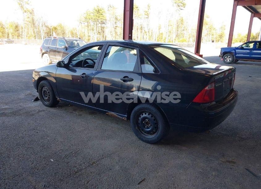Photo 3 of 2007 Ford Focus S/SE/SES (VIN 1FAFP34N27W350658)