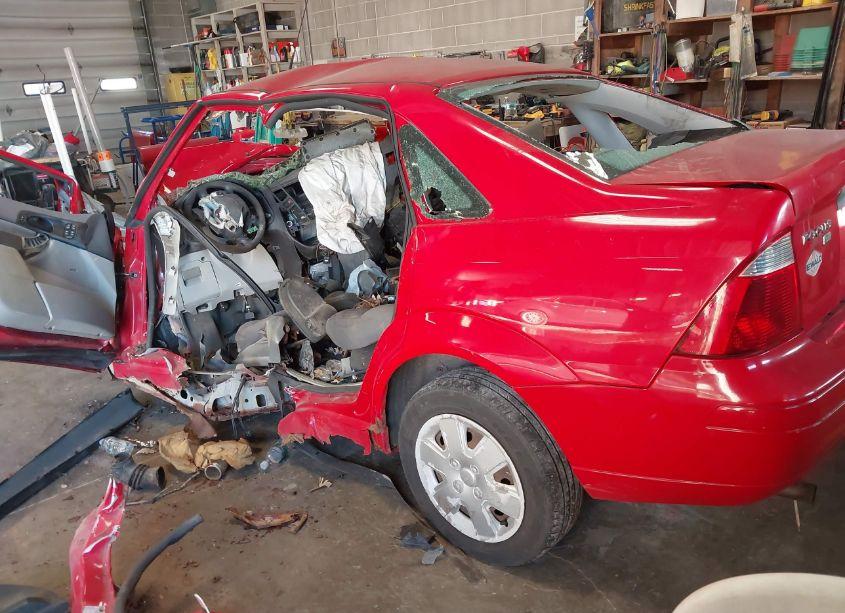 Photo 3 of 2007 Ford Focus S/SE/SES (VIN 1FAFP34N27W361840)