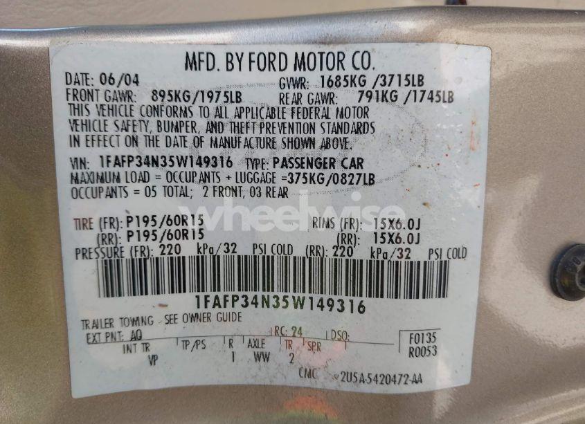 Photo 9 of 2005 Ford Focus ZX4 (VIN 1FAFP34N35W149316)