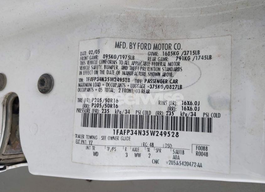 Photo 9 of 2005 Ford Focus ZX4 (VIN 1FAFP34N35W249528)