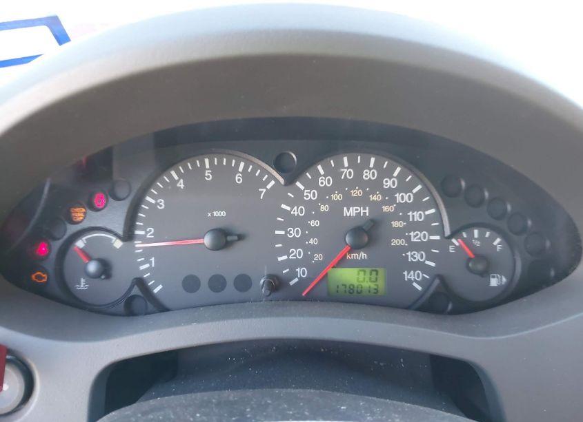 Photo 7 of 2005 Ford Focus ZX4 (VIN 1FAFP34N35W273201)