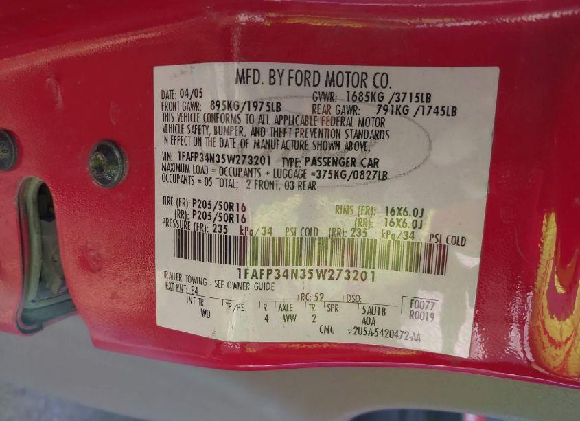 Photo 9 of 2005 Ford Focus ZX4 (VIN 1FAFP34N35W273201)