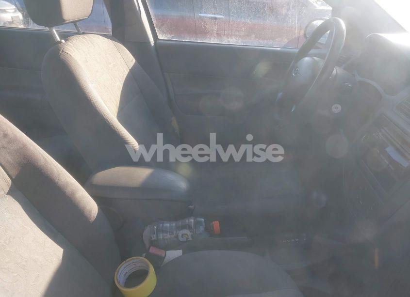 Photo 5 of 2005 Ford Focus ZX4 (VIN 1FAFP34N35W308027)