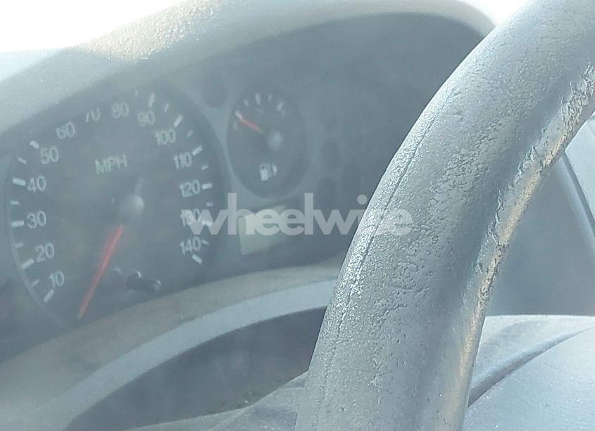 Photo 7 of 2005 Ford Focus ZX4 (VIN 1FAFP34N35W308027)