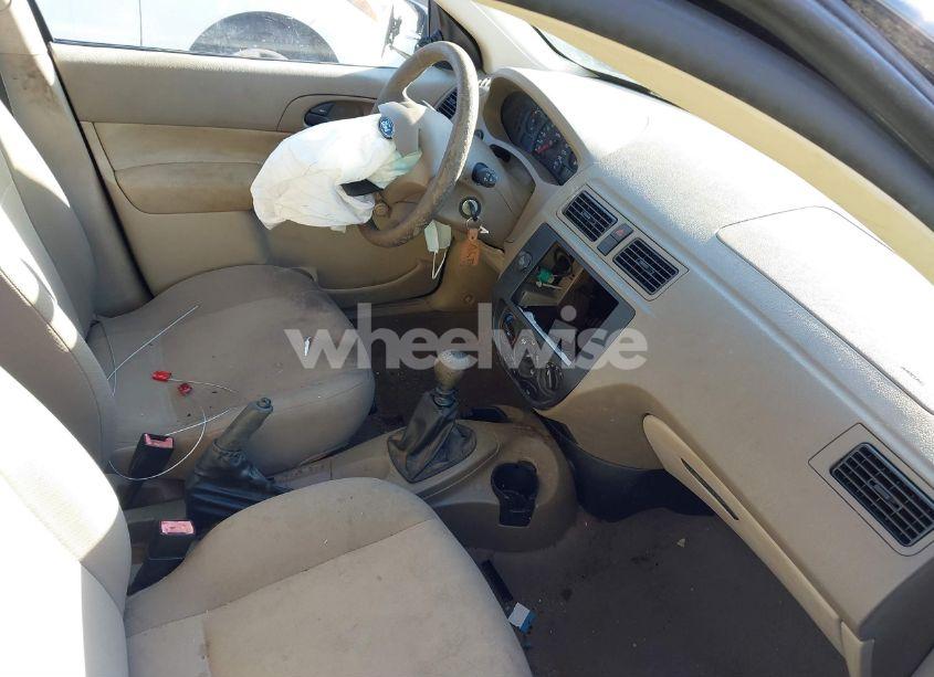 Photo 5 of 2006 Ford Focus ZX4 (VIN 1FAFP34N36W112882)