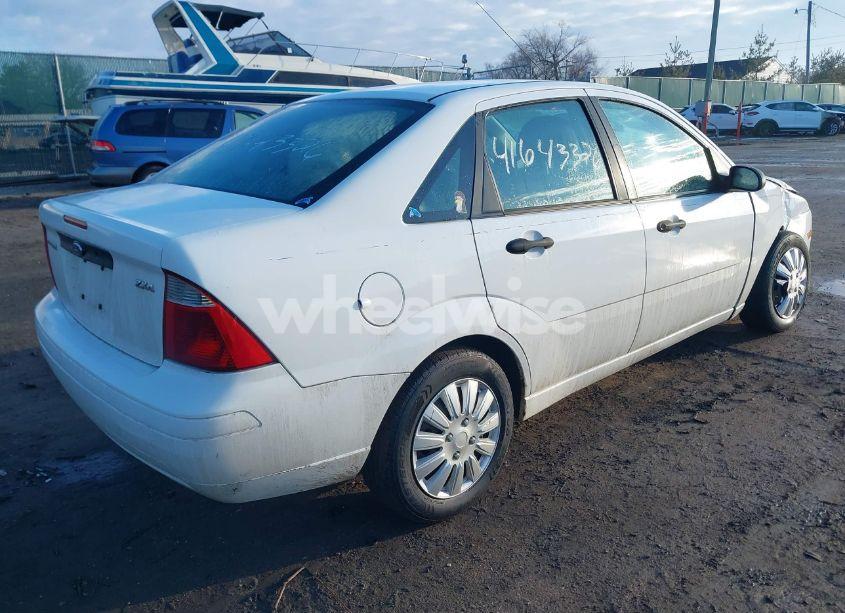Photo 4 of 2006 Ford Focus ZX4 (VIN 1FAFP34N36W139029)