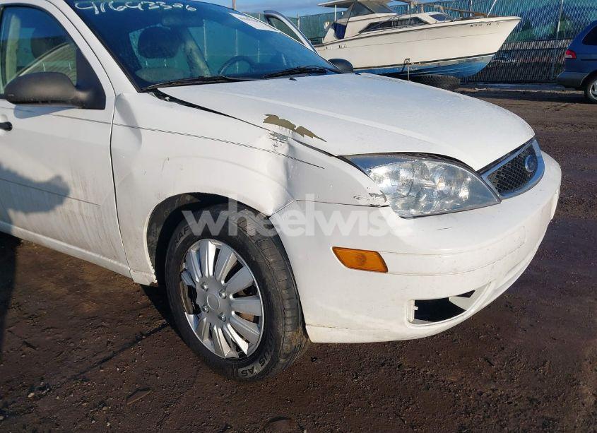 Photo 6 of 2006 Ford Focus ZX4 (VIN 1FAFP34N36W139029)