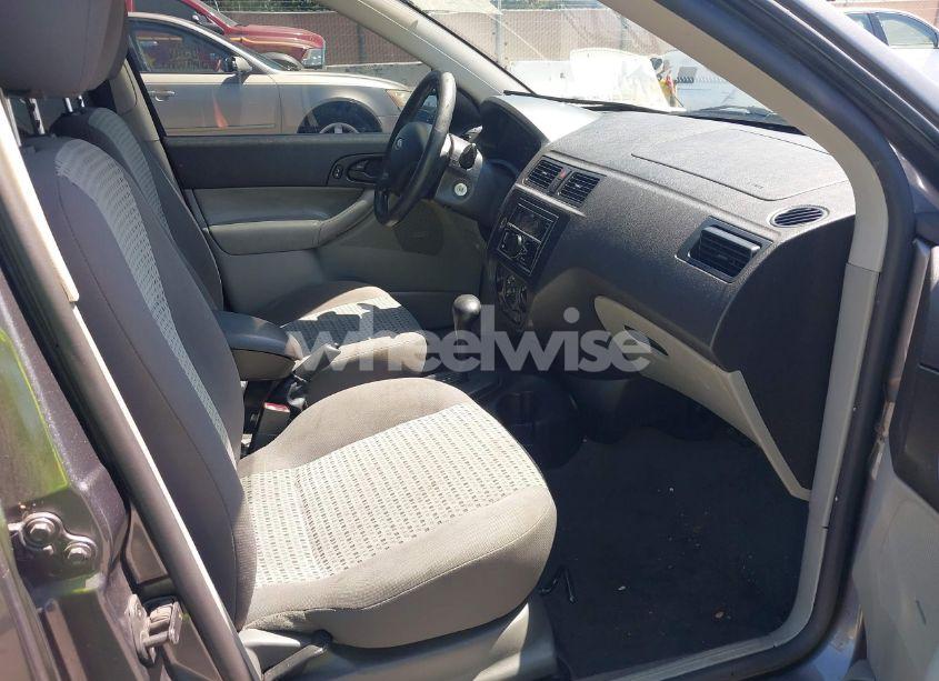 Photo 5 of 2006 Ford Focus ZX4 (VIN 1FAFP34N36W146594)