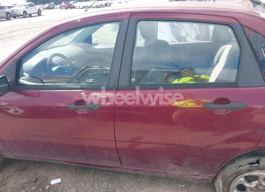 Photo 14 of 2006 Ford Focus ZX4 (VIN 1FAFP34N36W171866)