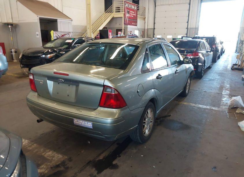 Photo 4 of 2006 Ford Focus ZX4 (VIN 1FAFP34N36W179109)