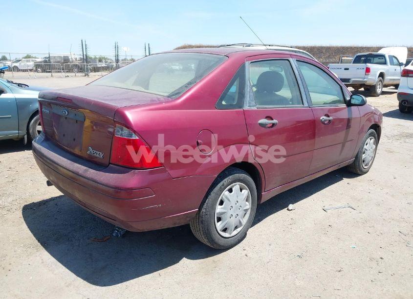 Photo 4 of 2007 Ford Focus S/SE/SES (VIN 1FAFP34N37W138335)