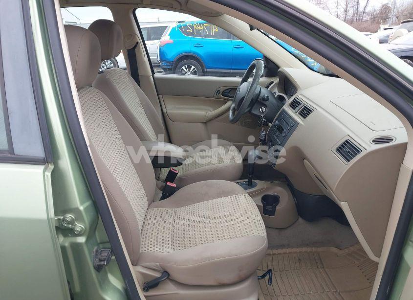 Photo 5 of 2007 Ford Focus S/SE/SES (VIN 1FAFP34N37W363564)