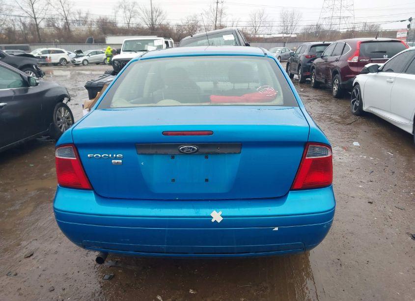 Photo 16 of 2007 Ford Focus S/SE/SES (VIN 1FAFP34N37W365380)