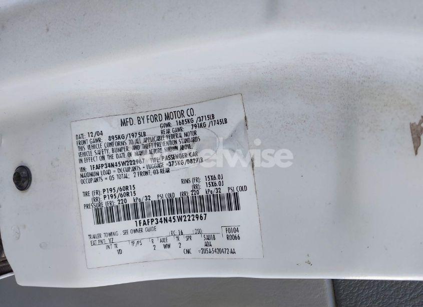 Photo 9 of 2005 Ford Focus ZX4 (VIN 1FAFP34N45W222967)