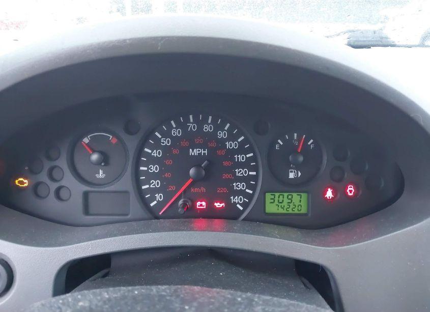 Photo 7 of 2005 Ford Focus ZX4 (VIN 1FAFP34N45W231538)