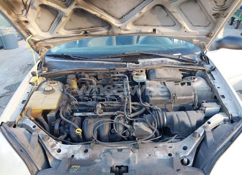 Photo 10 of 2006 Ford Focus ZX4 (VIN 1FAFP34N46W106993)