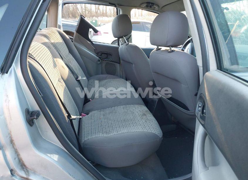 Photo 8 of 2006 Ford Focus ZX4 (VIN 1FAFP34N46W106993)