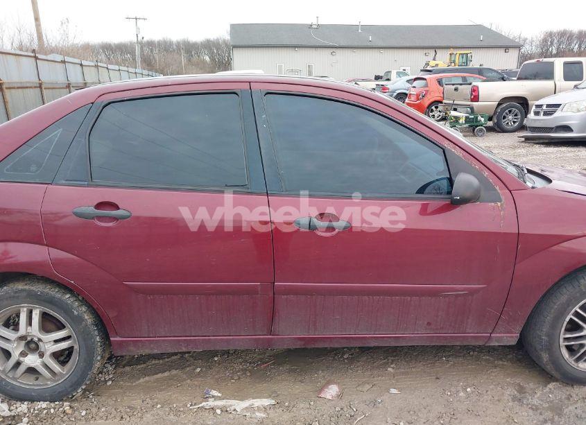 Photo 13 of 2007 Ford Focus S/SE/SES (VIN 1FAFP34N47W100953)