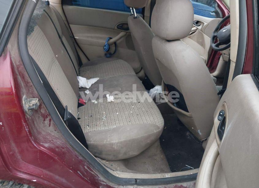 Photo 8 of 2007 Ford Focus S/SE/SES (VIN 1FAFP34N47W100953)