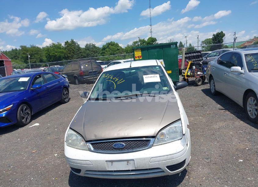 Photo 6 of 2007 Ford Focus S/SE/SES (VIN 1FAFP34N47W183106)