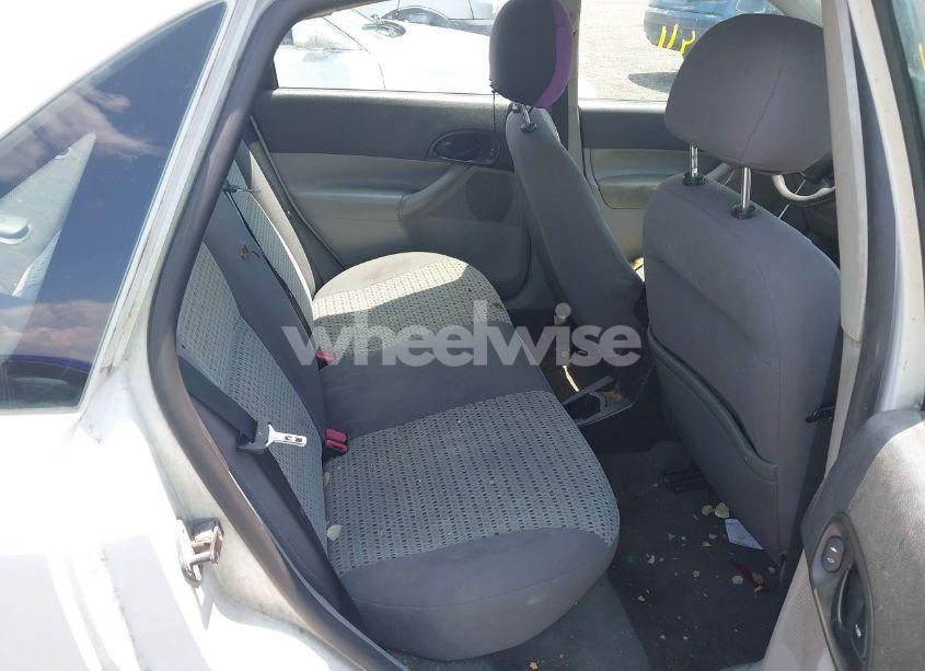 Photo 8 of 2007 Ford Focus S/SE/SES (VIN 1FAFP34N47W183106)
