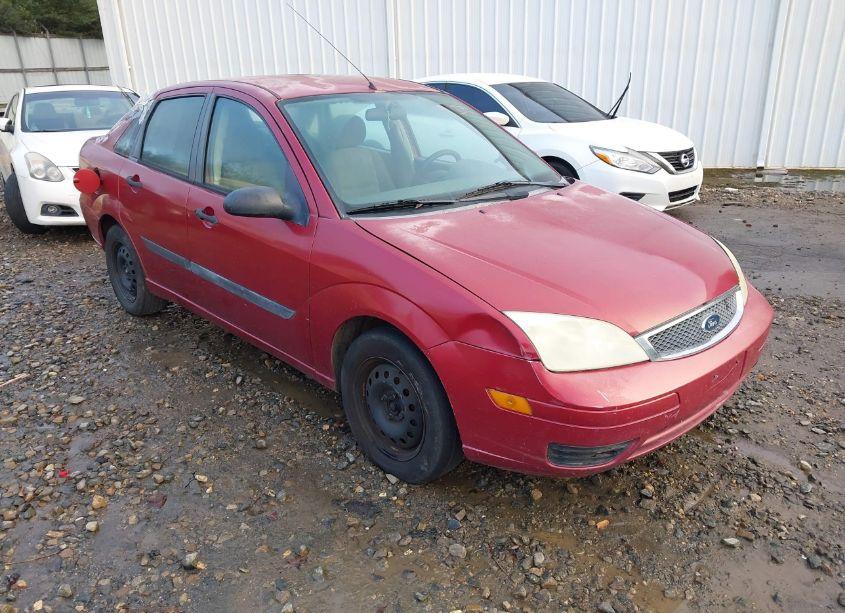 2005 Ford Focus ZX4 (VIN 1FAFP34N55W130329) main photo
