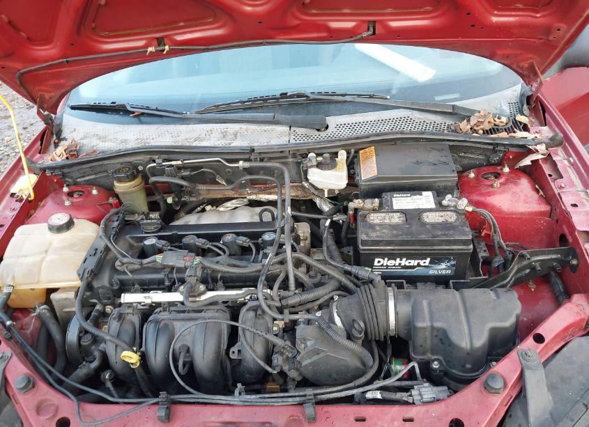 Photo 10 of 2005 Ford Focus ZX4 (VIN 1FAFP34N55W130329)