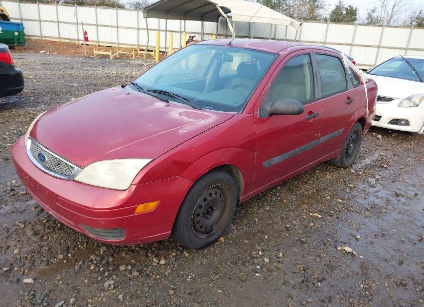 Photo 2 of 2005 Ford Focus ZX4 (VIN 1FAFP34N55W130329)