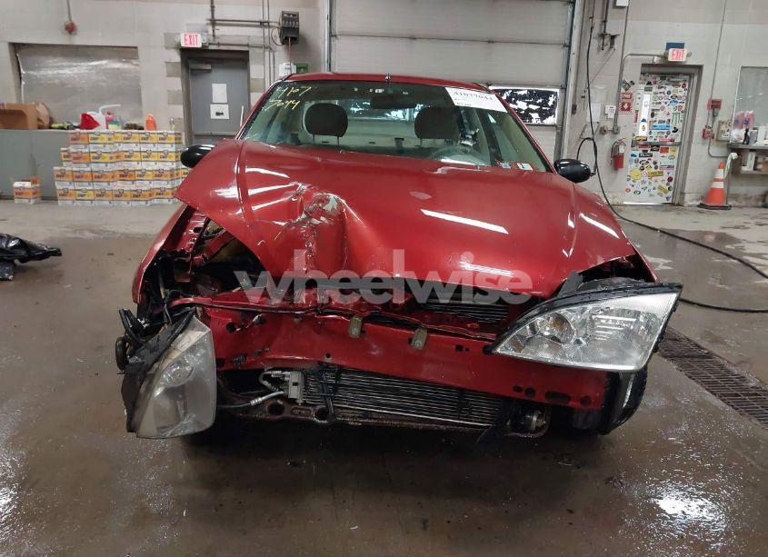 Photo 13 of 2005 Ford Focus ZX4 (VIN 1FAFP34N55W170667)