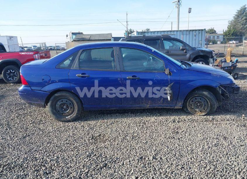 Photo 14 of 2005 Ford Focus ZX4 (VIN 1FAFP34N55W293613)