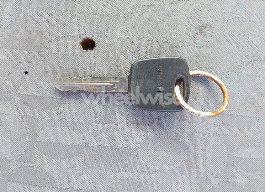 Photo 11 of 2005 Ford Focus ZX4 (VIN 1FAFP34N55W311933)