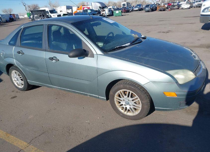 2006 Ford Focus ZX4 (VIN 1FAFP34N56W103004) main photo