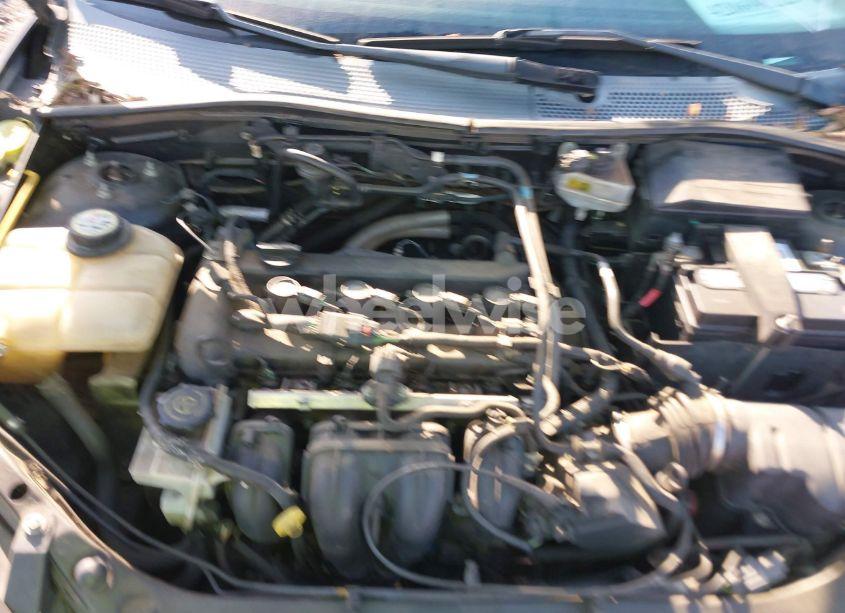 Photo 10 of 2006 Ford Focus ZX4 (VIN 1FAFP34N56W183310)