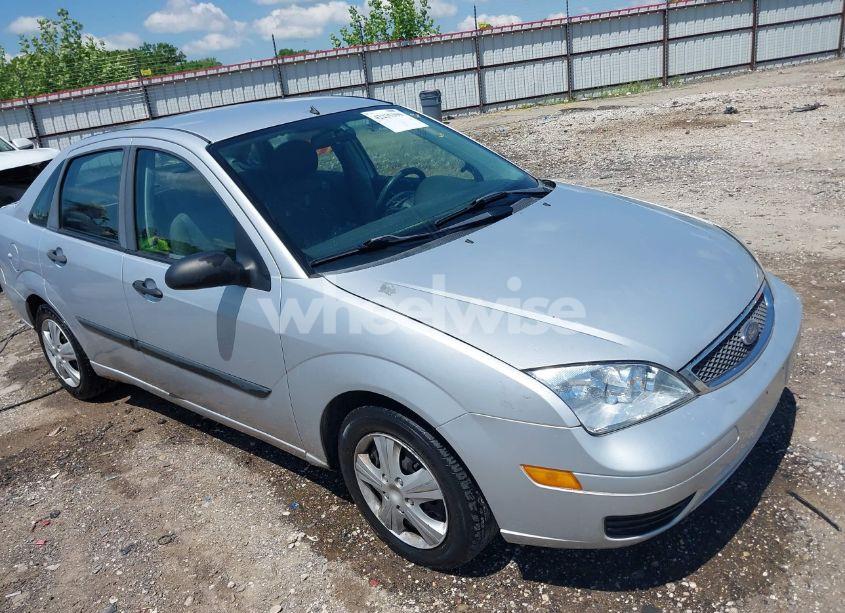 2007 Ford Focus S/SE/SES (VIN 1FAFP34N57W109953) main photo