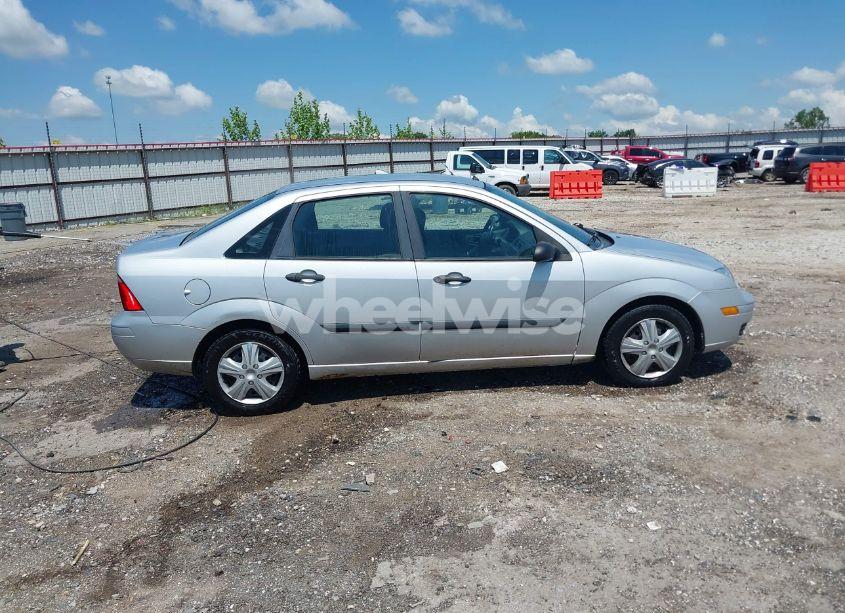 Photo 13 of 2007 Ford Focus S/SE/SES (VIN 1FAFP34N57W109953)