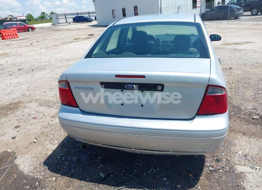 Photo 16 of 2007 Ford Focus S/SE/SES (VIN 1FAFP34N57W109953)