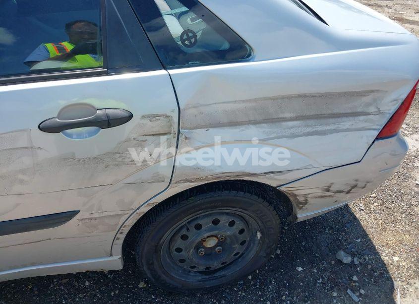 Photo 6 of 2007 Ford Focus S/SE/SES (VIN 1FAFP34N57W109953)