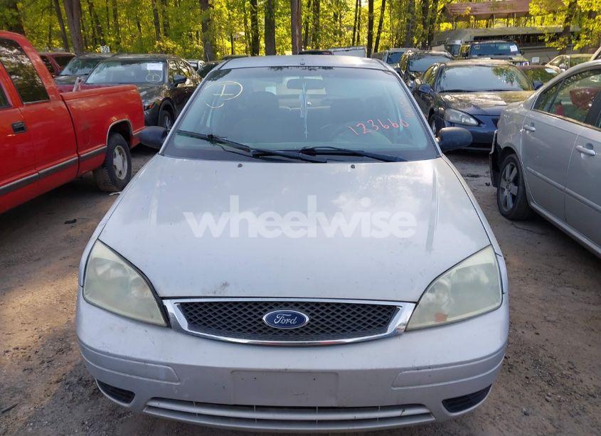 Photo 6 of 2007 Ford Focus S/SE/SES (VIN 1FAFP34N57W123660)