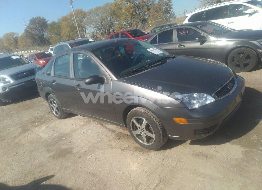 2007 Ford Focus S/SE/SES (VIN 1FAFP34N57W230935) main photo